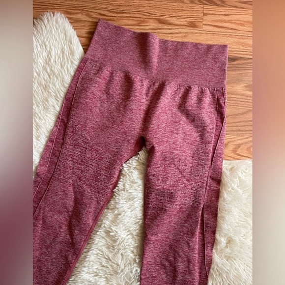 Pink Workout Leggings - Picture 2 of 4